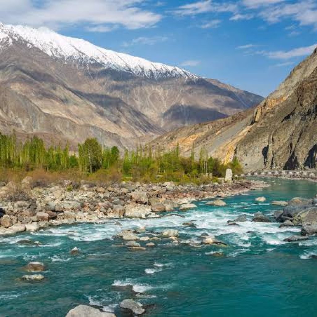 Gilgit-Baltistan: A Complete Travel Guide to Pakistan’s Mountain Paradise